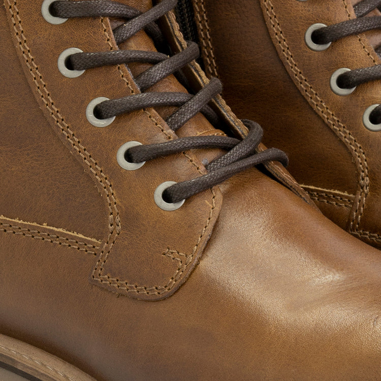 Kvosted Cognac DFW