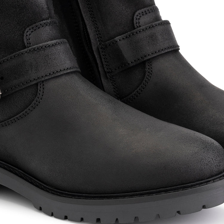 Vattrup Black DFW