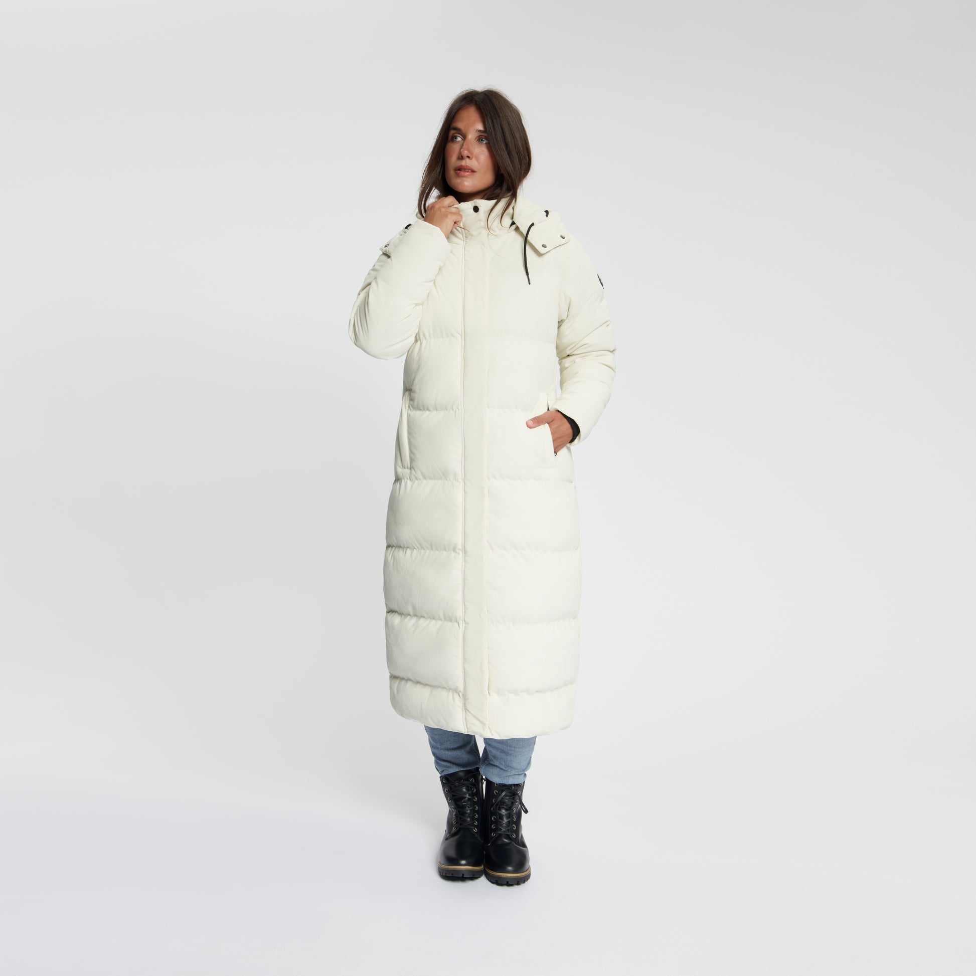 Umea Off white MV