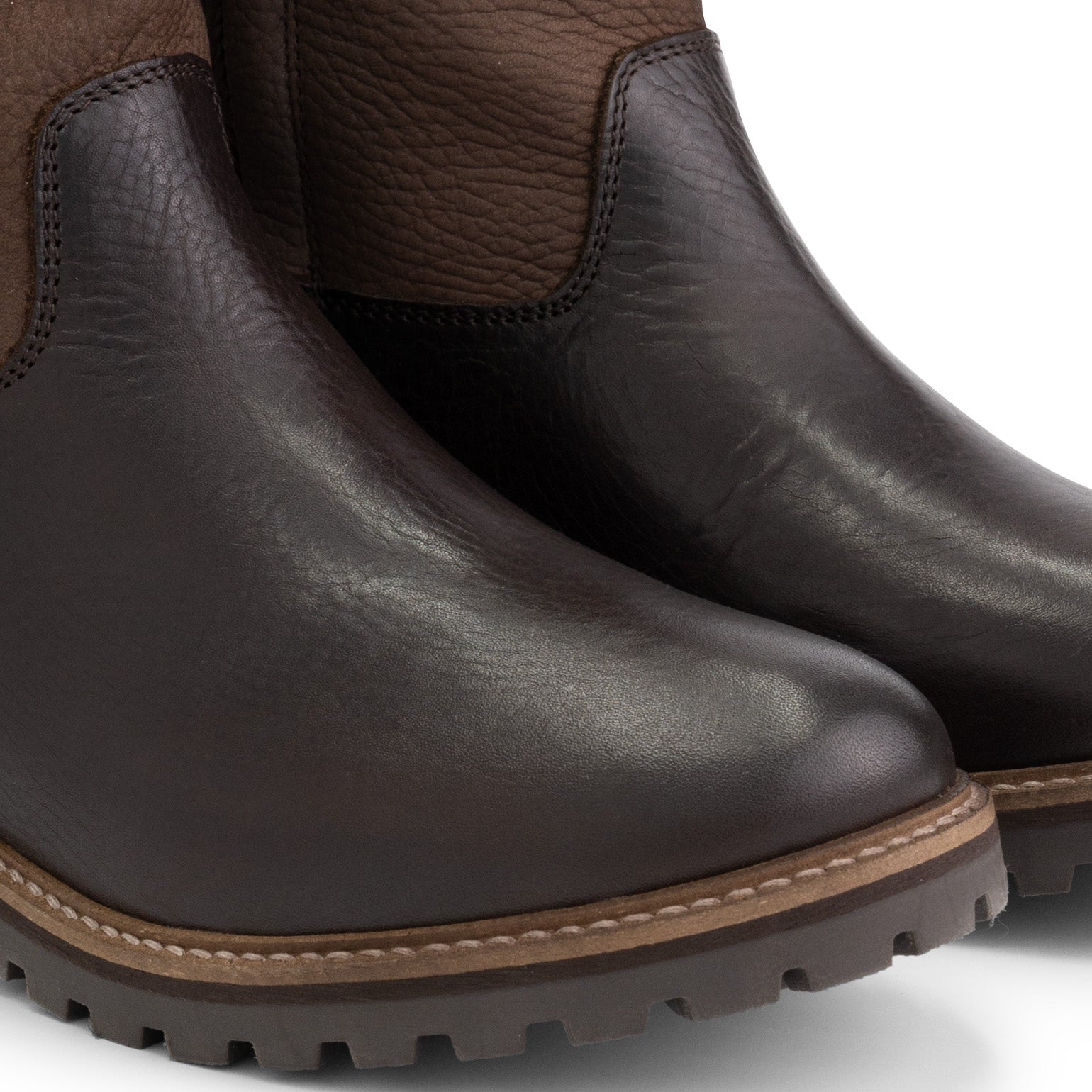 Mygland Dark brown DFW