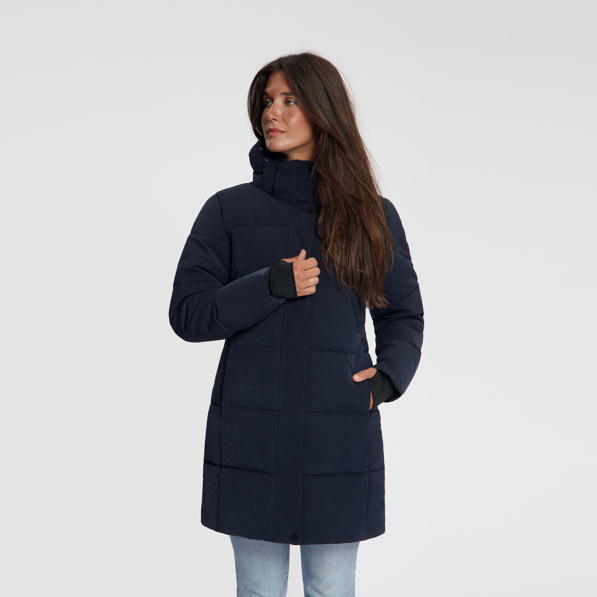 Astrid Navy MV