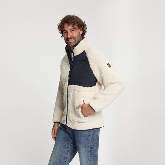 Omar Off white MV2
