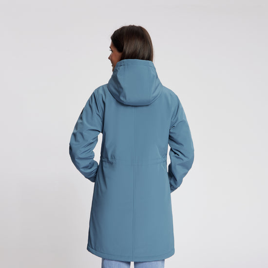 Elinor Blue MV4
