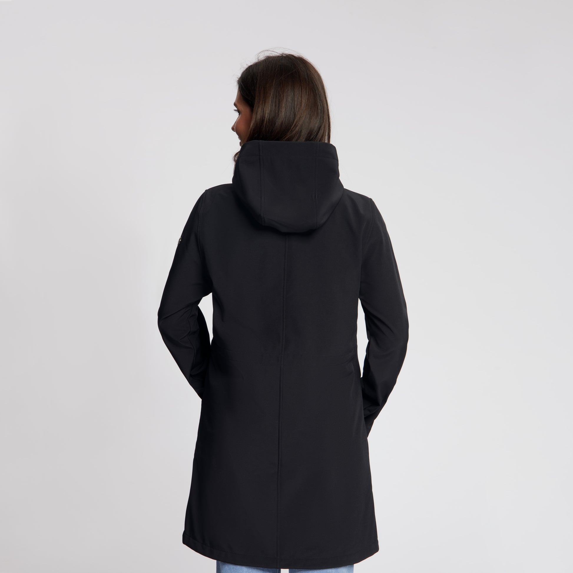Nilda Black MV3