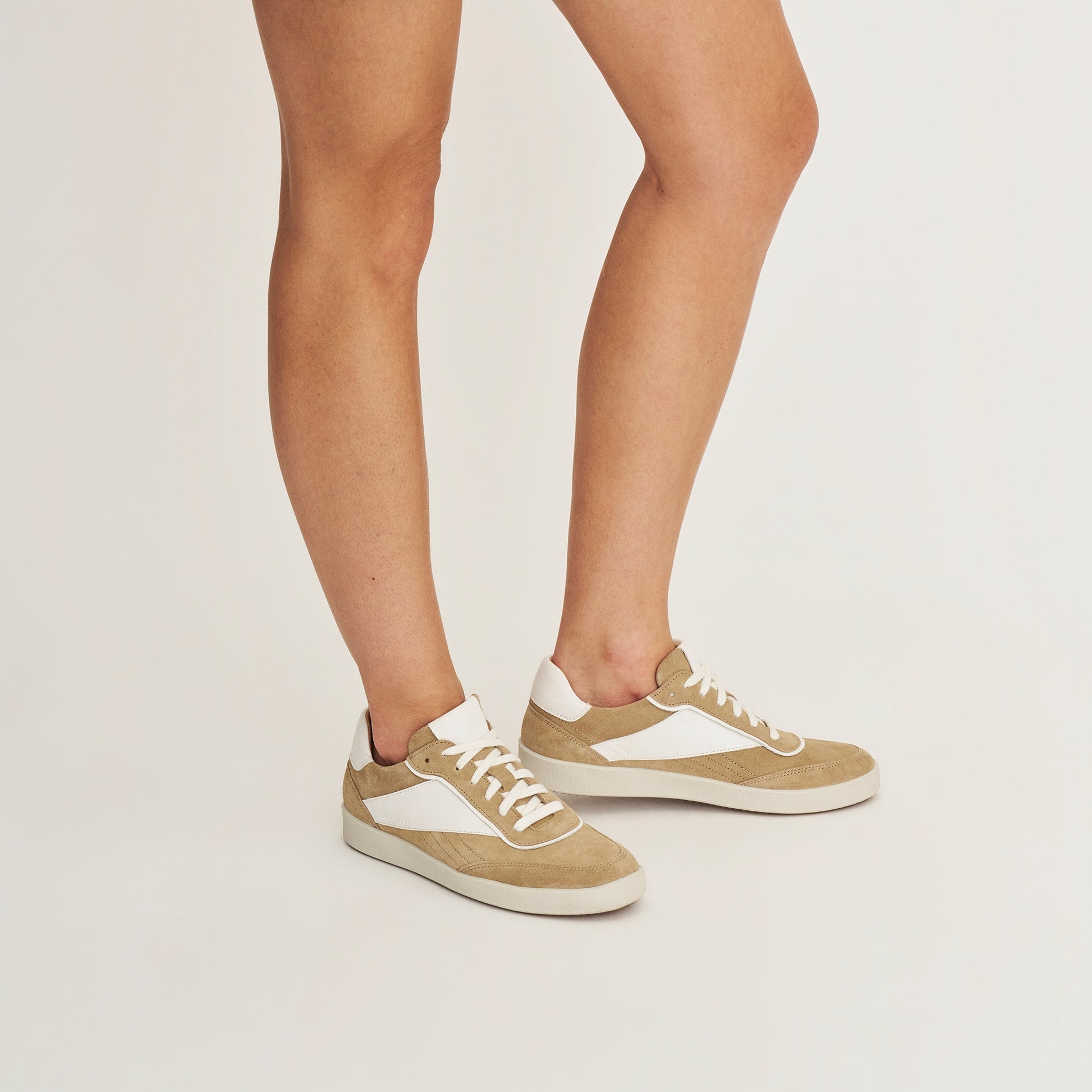Falnes Women - Sneakers - Leather - Sand MV